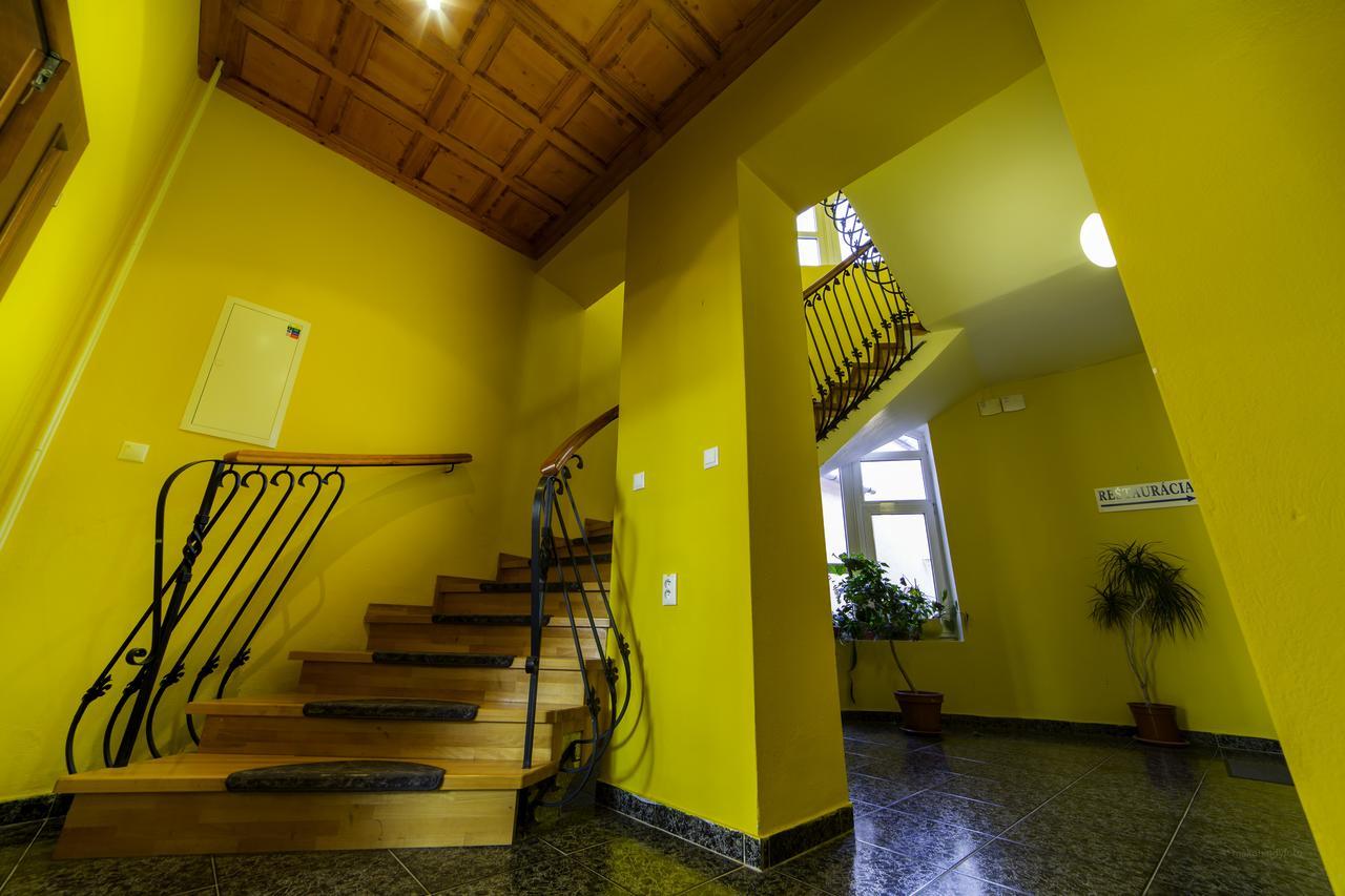 Hotel Villa Romaine Sahy Zewnętrze zdjęcie